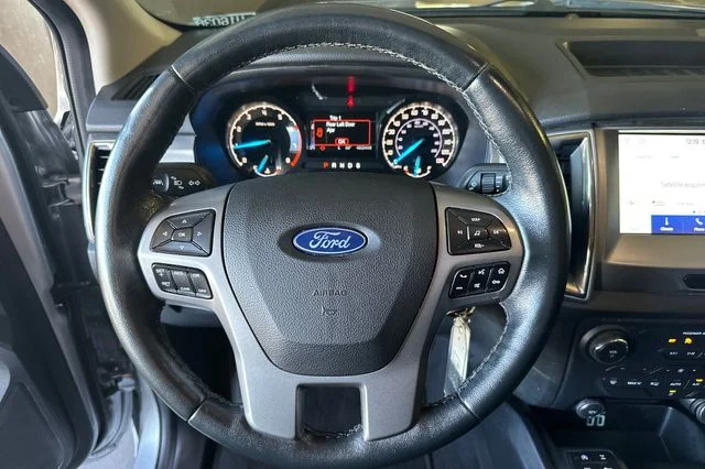 Used 2020 Silver Ford XLT image 13