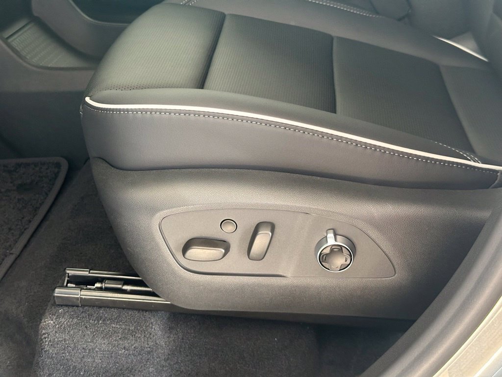 2026 Buick Enclave Avenir - Photo 15