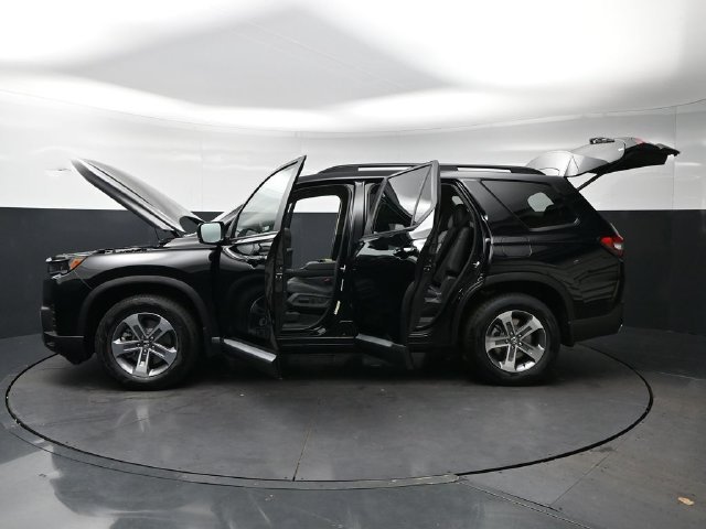 New 2026 Crystal Black Pearl Honda EX-L image 36