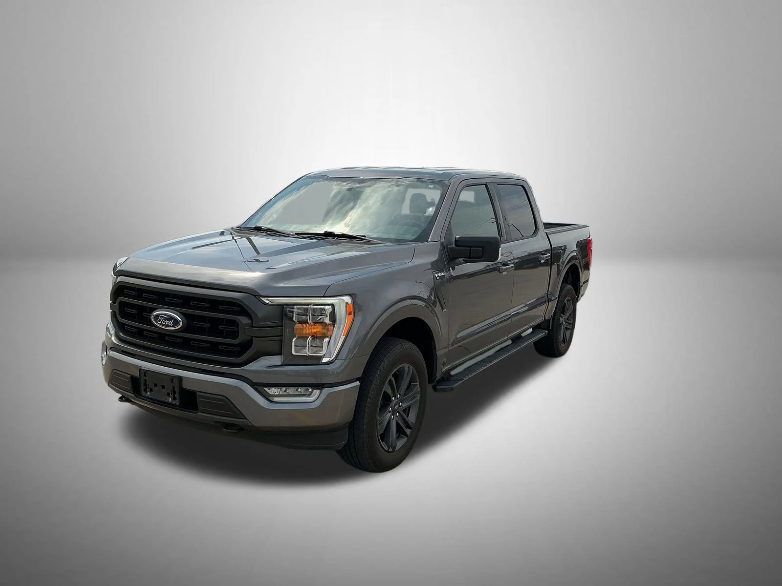 2023 Ford F-150 XLT 4x4 SuperCrew 5-1/2 Box's photo