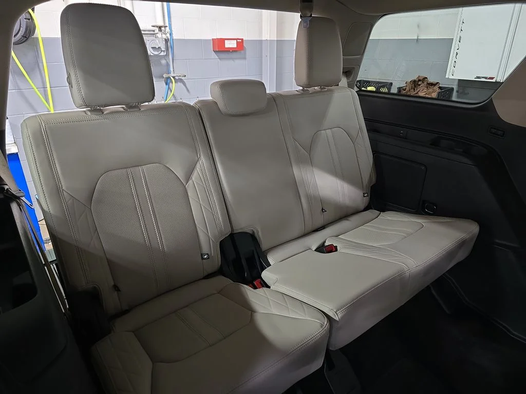 Used 2022 Stone Blue Metallic Ford Platinum image 14
