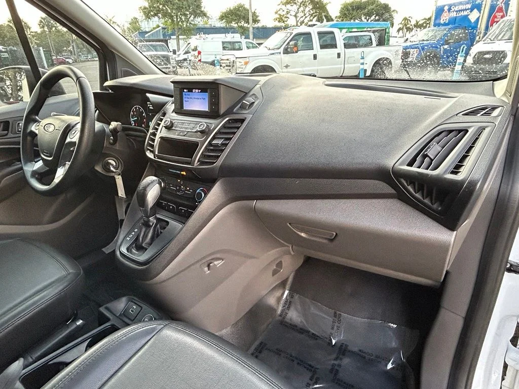 Used 2019 Frozen White Ford XL image 22
