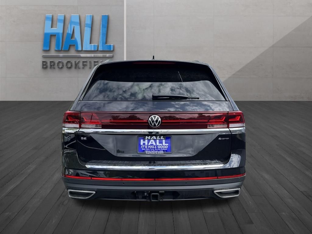 New 2026 Black Volkswagen 2.0T SE w/Technology image 4