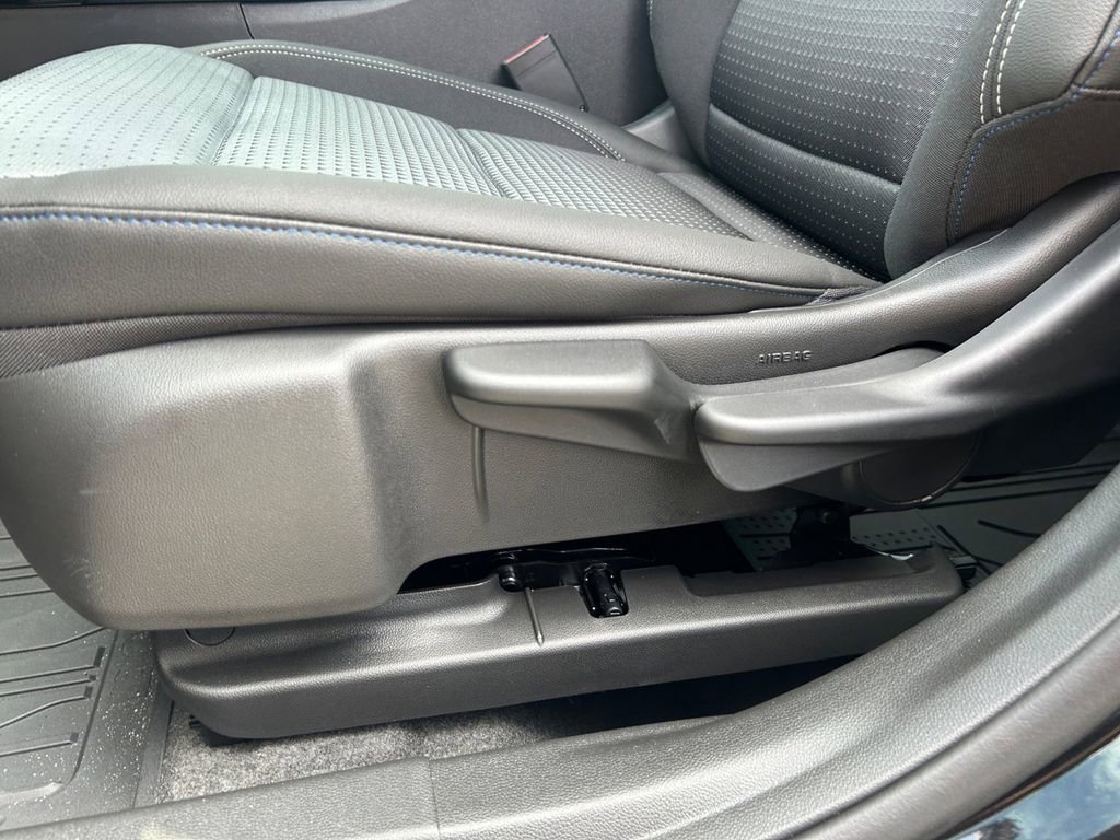 2026 Chevrolet Trax LT - Photo 30