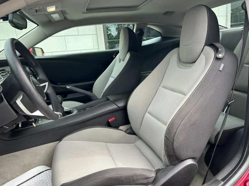 Used 2010 Red Chevrolet LT Coupe 2D image 30