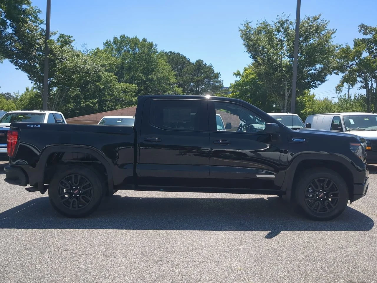New 2026 Onyx Black GMC Elevation image 9