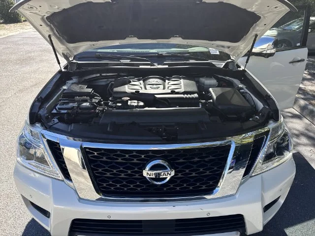 Used 2018 White Nissan SL image 35