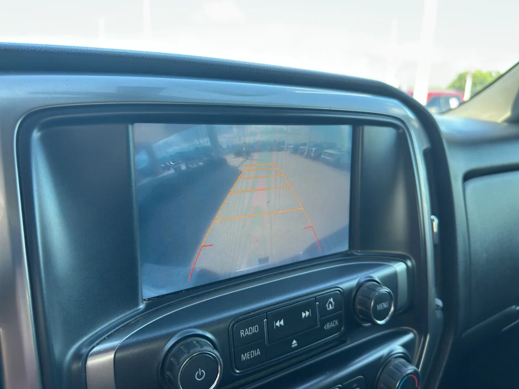 Used 2016 Summit White Chevrolet LT image 21