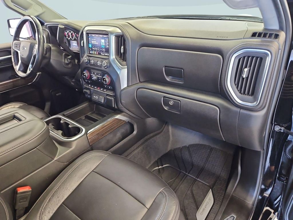 Used 2020 Black Chevrolet RST image 29