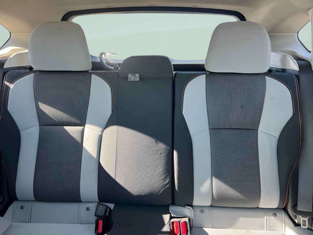 Used 2018 Quartz Blue Pearl Subaru 2.0i Premium image 29