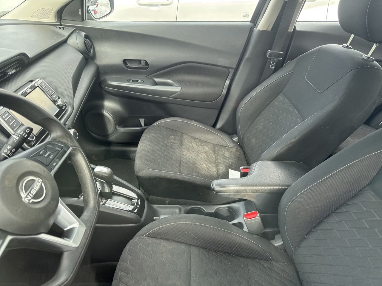 Used 2022 Black Nissan S image 6
