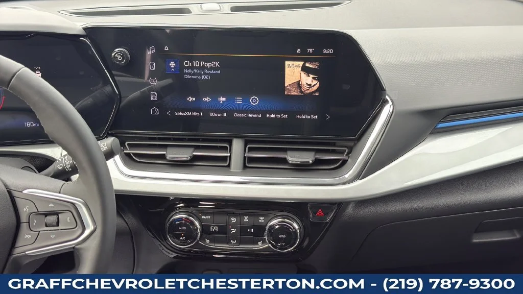2026 Chevrolet Trax LT - Photo 18