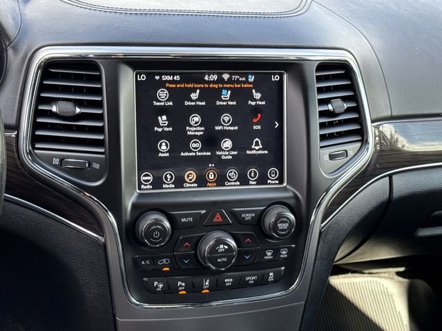 Used 2018 Gray Jeep Overland image 18