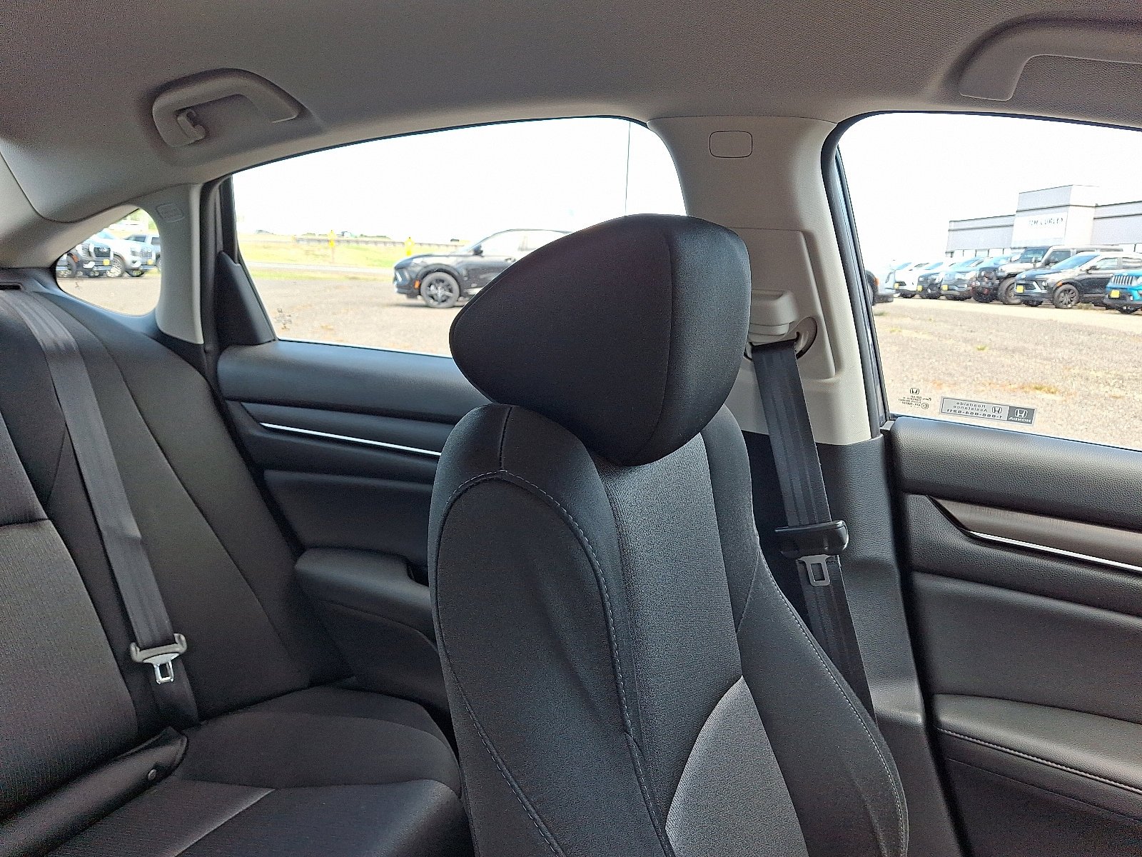 2021 Honda Accord LX - Photo 10