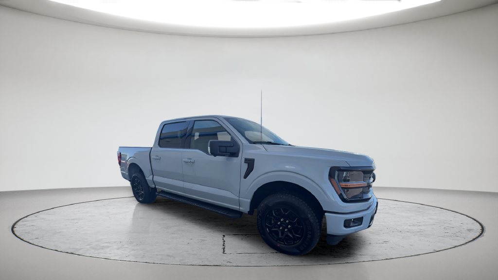 New 2026 Avalanche Ford XLT image 4