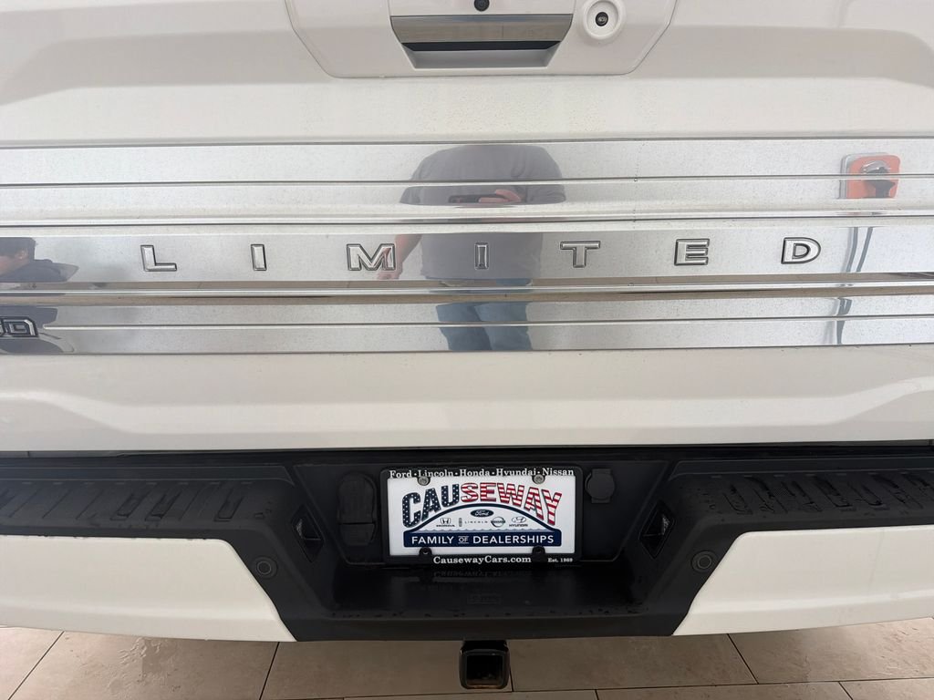 Used 2023 White Metallic Ford Limited image 39