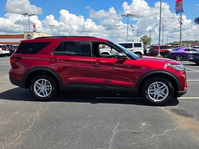 New 2027 Red Ford Active image 9