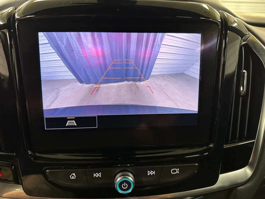 2023 Chevrolet Traverse 1LT - Photo 15