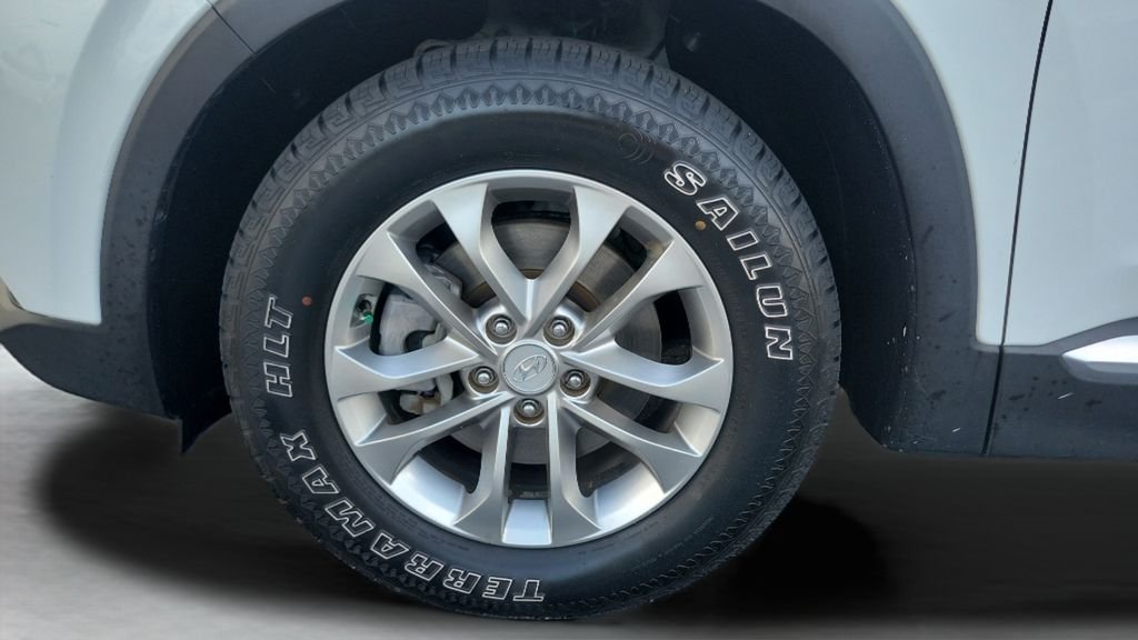 2020 Hyundai Santa Fe SE - Photo 30