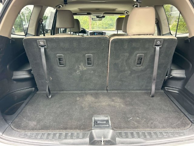 Used 2019  Honda EX-L image 13