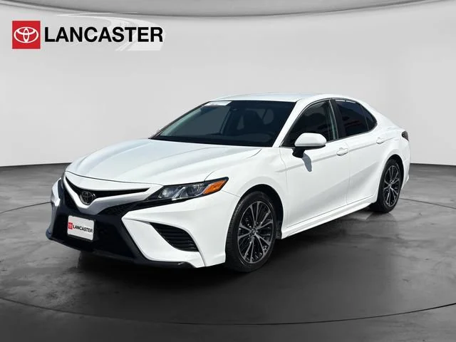Used 2019 White Toyota SE image 3