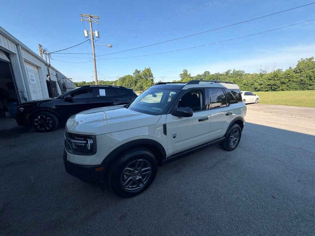 Used 2025 Beige Ford Big Bend image 2