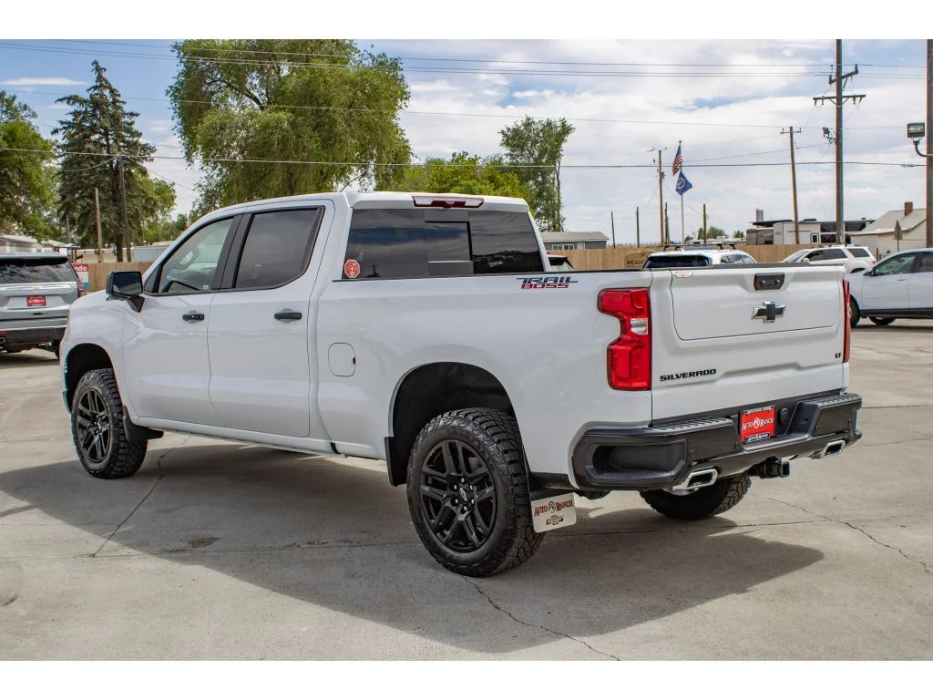 New 2026 Summit White Chevrolet LT Trail Boss image 6