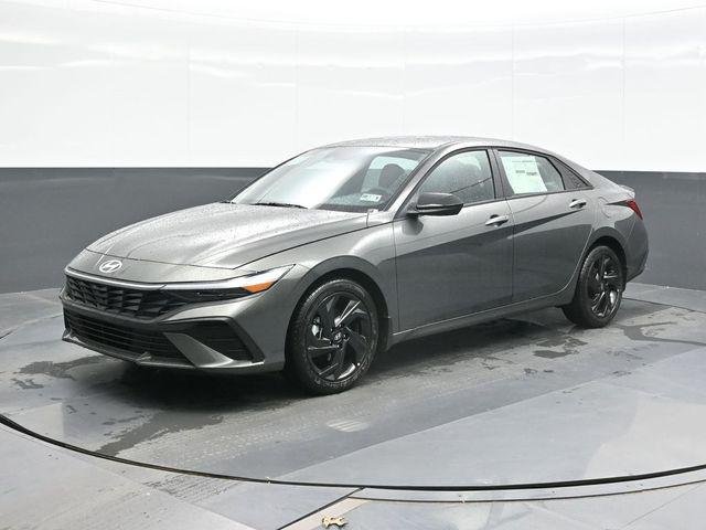 New 2026 Gray Hyundai SEL Sport Plus image 1