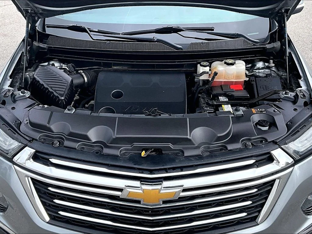 Used 2023 Gray Chevrolet LT image 11