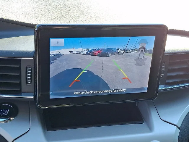 Used 2023 White Ford XLT image 20