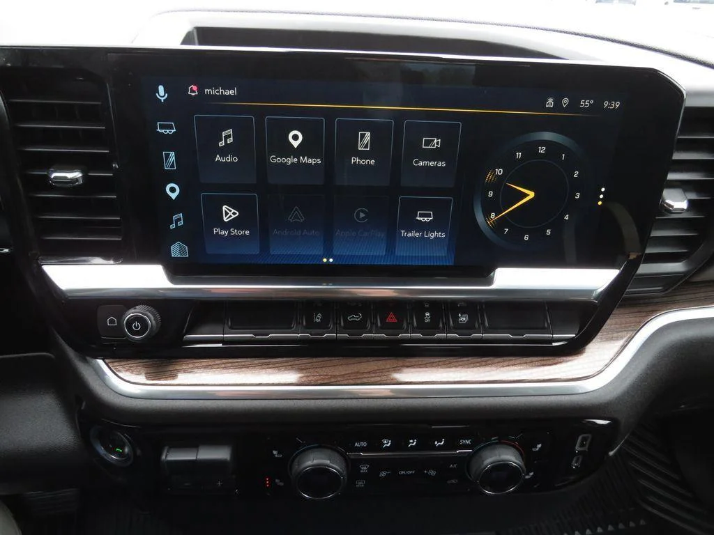 Used 2025 Lakeshore Blue Metallic Chevrolet LT image 24
