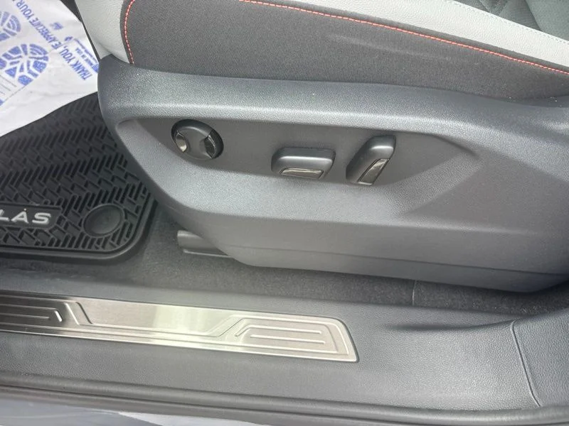 New 2026 Gray Volkswagen 2.0T Peak Edition image 30