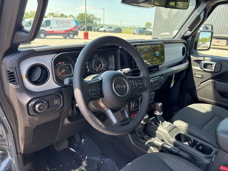 2026 Jeep Wrangler 4-Door Willys - Photo 18