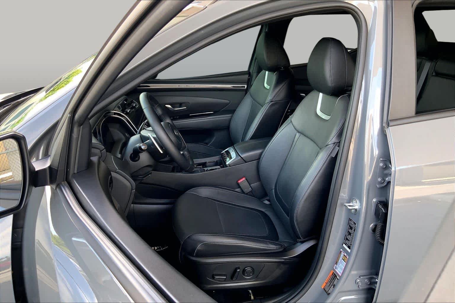 Pre-Owned 2024 Hyundai Santa Cruz Limited