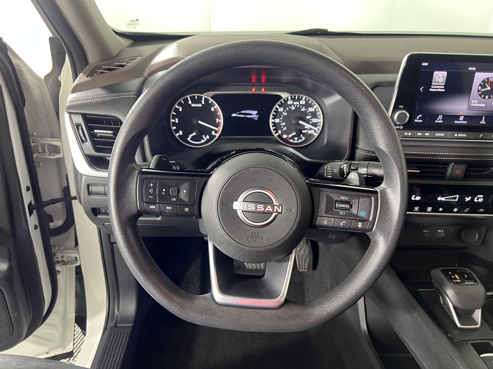 Used 2023 Pearl White Tricoat Nissan SV image 16