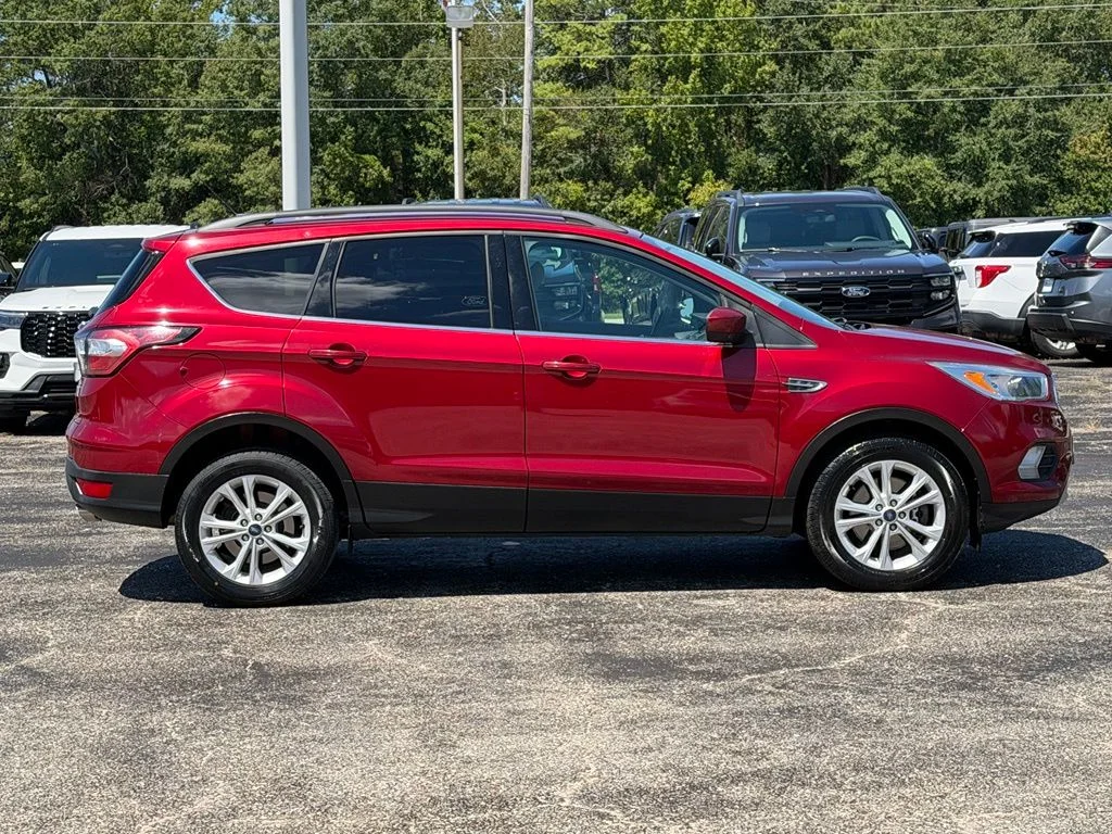 Used 2018 Ford Escape SE with VIN 1FMCU0G94JUC41331 for sale in Grove Hill, AL