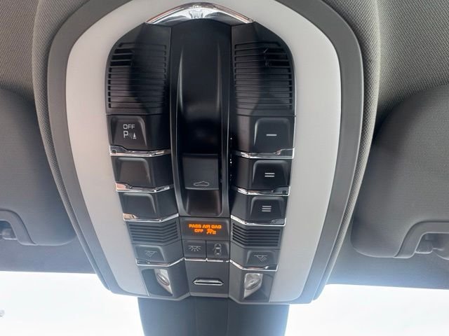 Used 2016 White Porsche S image 15