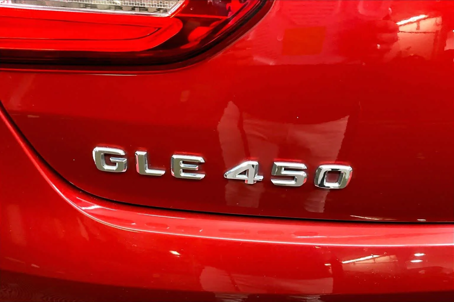 Used 2016 designo Cardinal Red Metallic Mercedes-Benz GLE 450 AMG® image 10