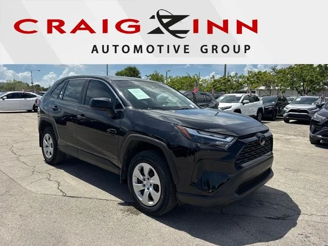 2024 Toyota RAV4 LE
