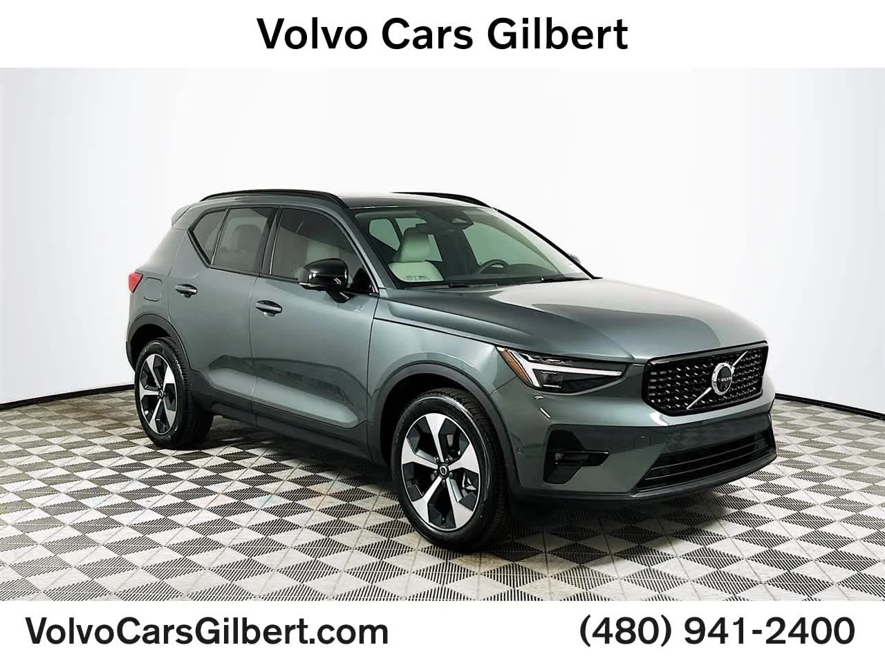 2026 Volvo XC40 B5 Plus Dark AWD's photo