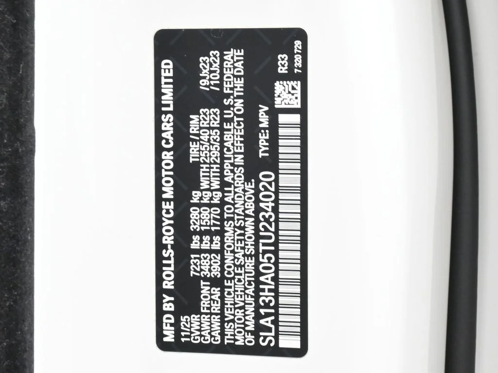 Used 2026 White Rolls-Royce  image 22