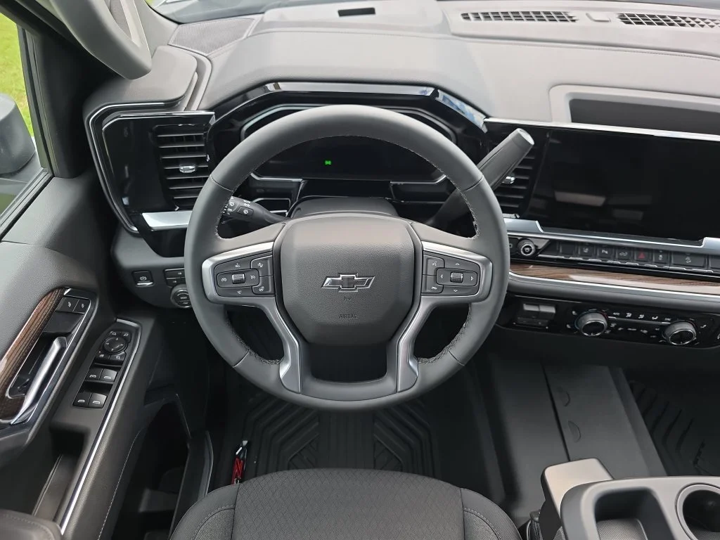 New 2026 Sterling Gray Metallic Chevrolet LT image 15