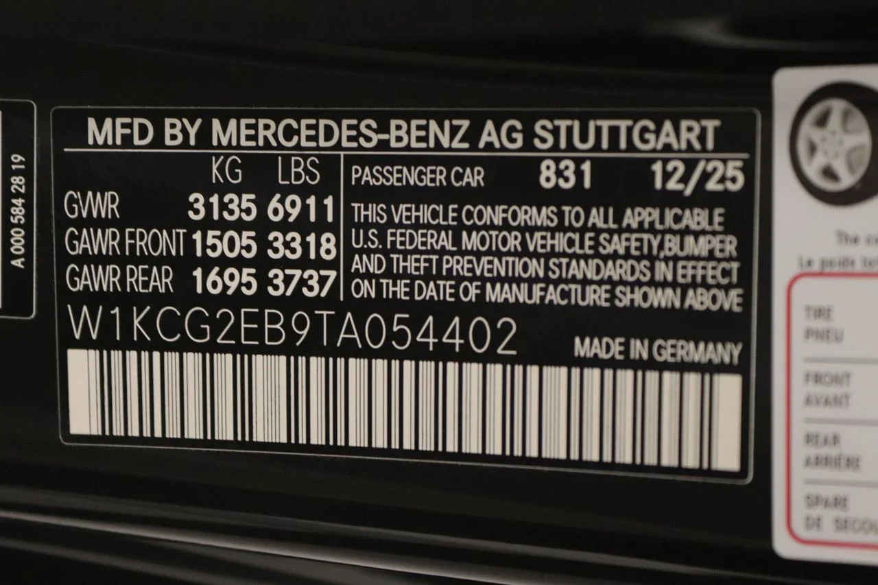New 2026 Graphite Grey Metallic Mercedes-Benz 450 4MATIC® image 11