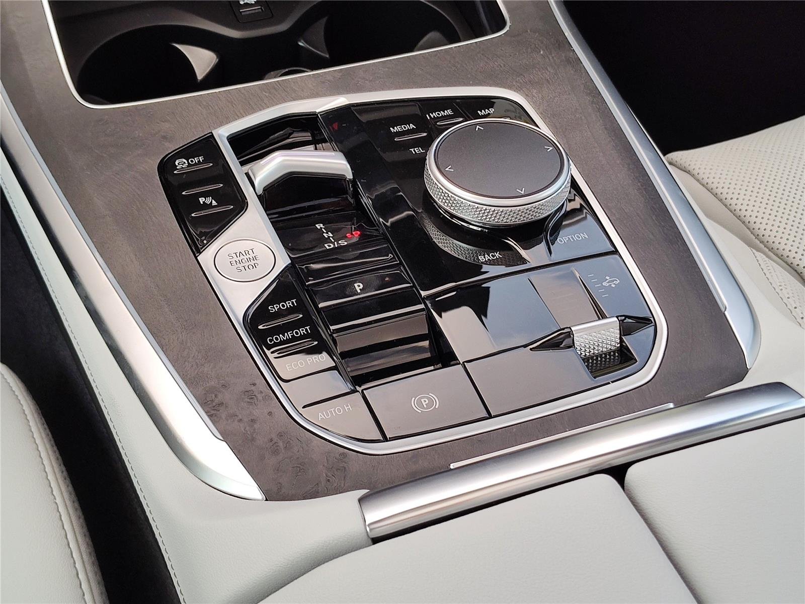 New 2026 Blue Ridge Mountain Metallic BMW sDrive40i image 10