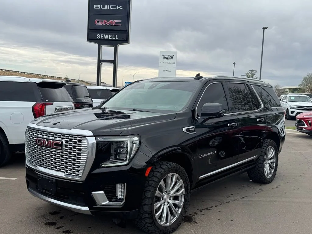 2022 GMC Yukon 4WD Denali's photo