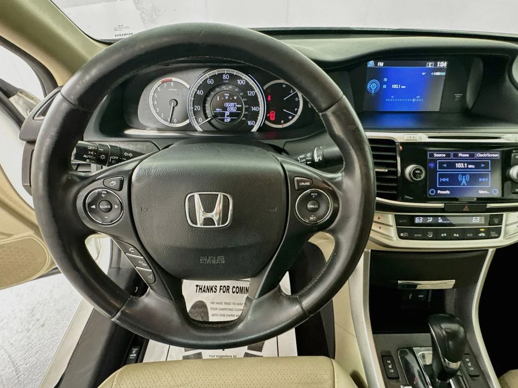 Used 2014 White Orchid Pearl Honda EX-L image 12