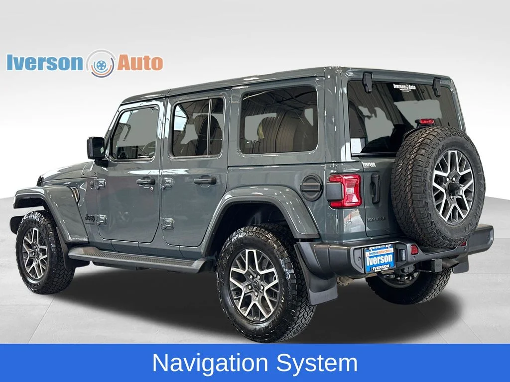 Used 2026 Gray Jeep Sahara image 7