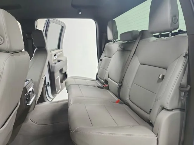 Used 2025 Summit White GMC SLT image 39