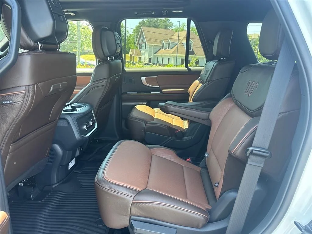 New 2026 Star White Metallic Tri-Coat Ford King Ranch® image 18
