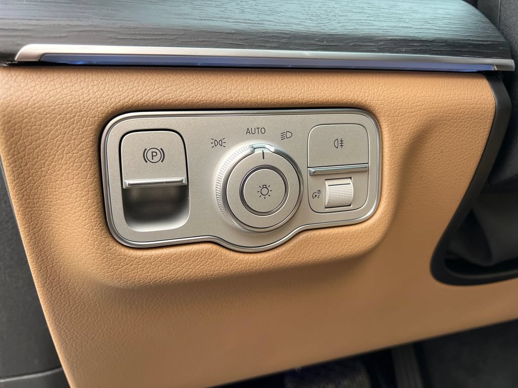 New 2026 Polar White Mercedes-Benz GLE 450 image 52